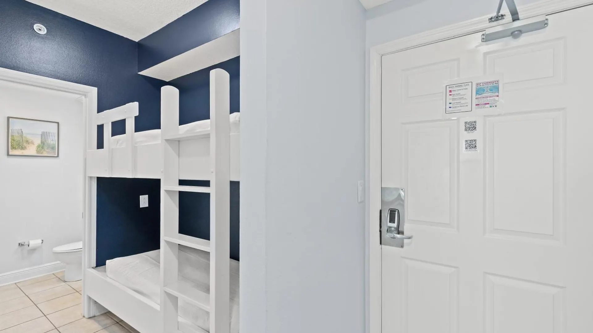 Official Majestic Beach Resort - Over 60 Units - All Ocean Front, Panama City Beach, Fl