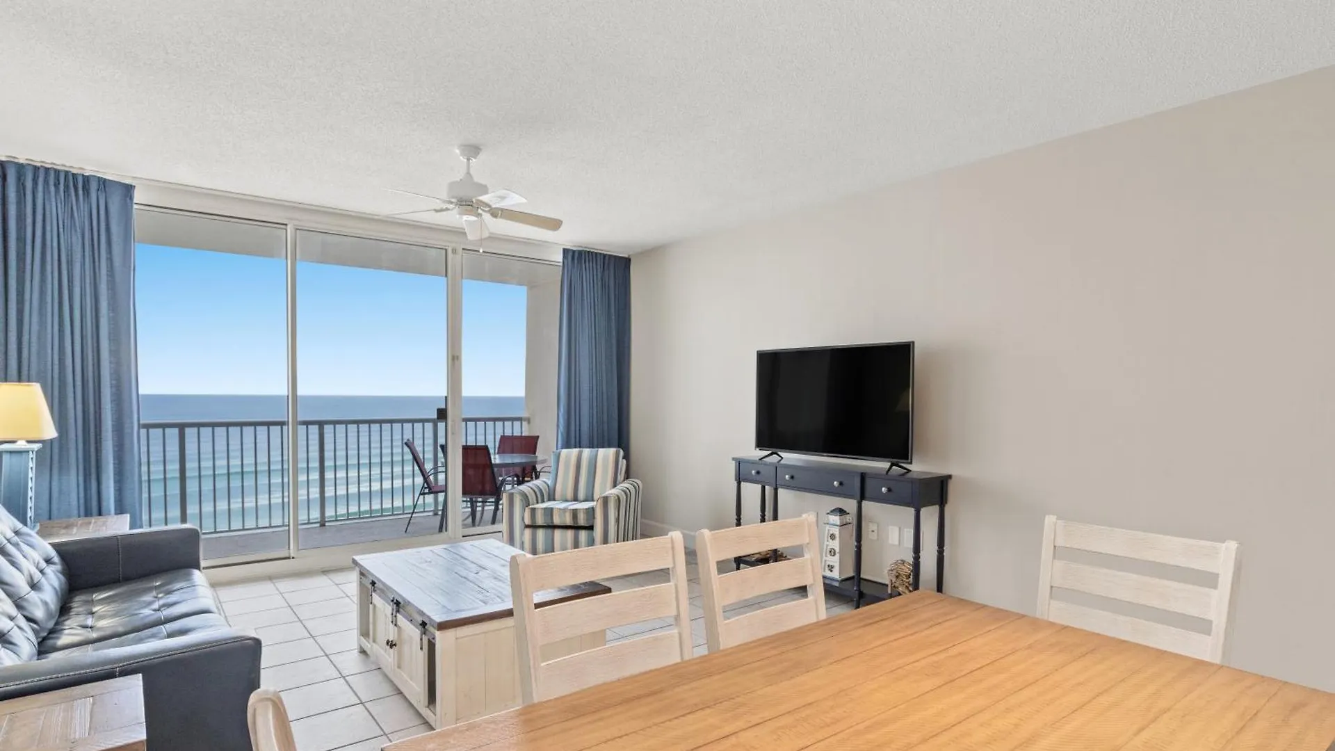 Official Majestic Beach Resort - Over 60 Units - All Ocean Front, Panama City Beach, Fl