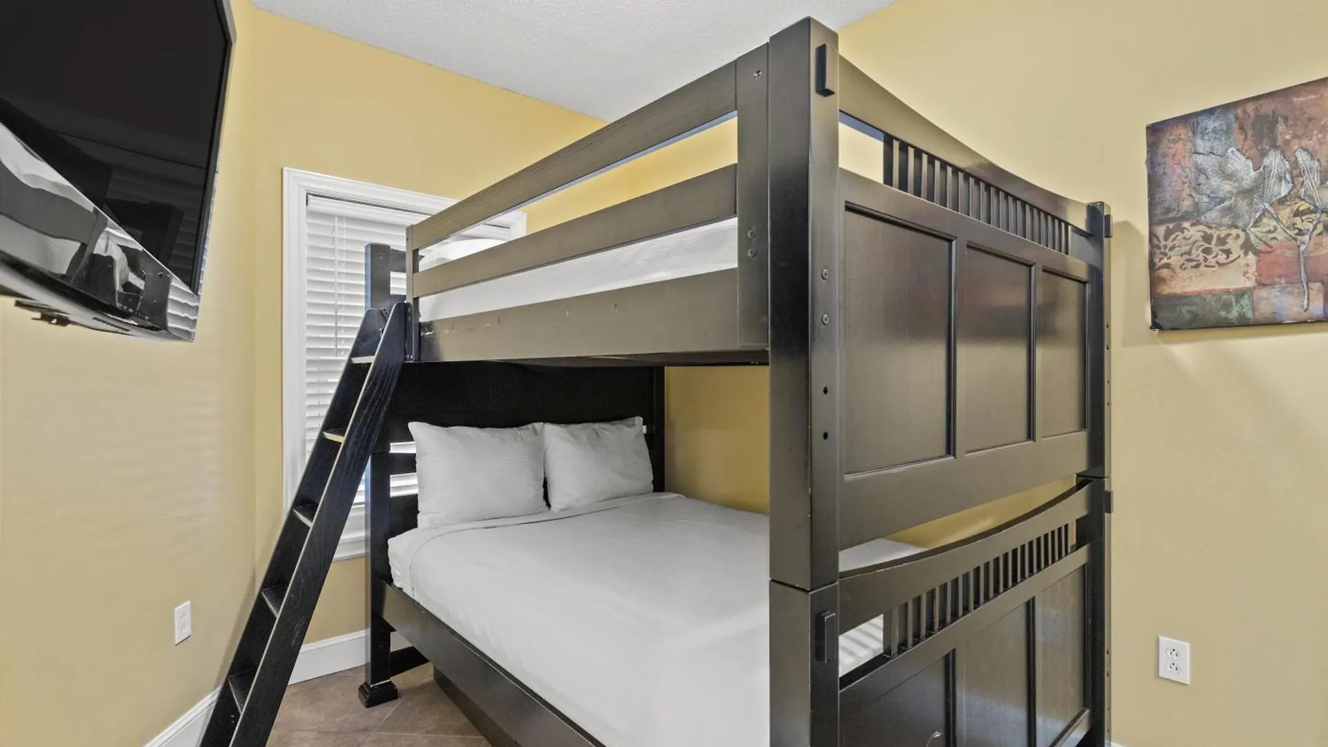 Official Majestic Beach Resort - Over 60 Units - All Ocean Front, Panama City Beach, Fl 4*,