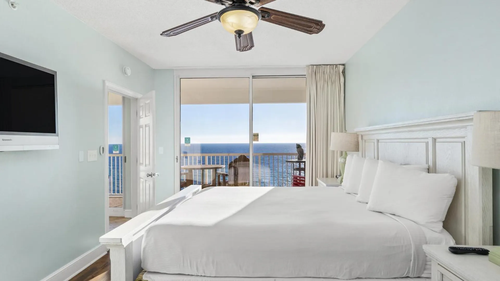 Official Majestic Beach Resort - Over 60 Units - All Ocean Front, Panama City Beach, Fl