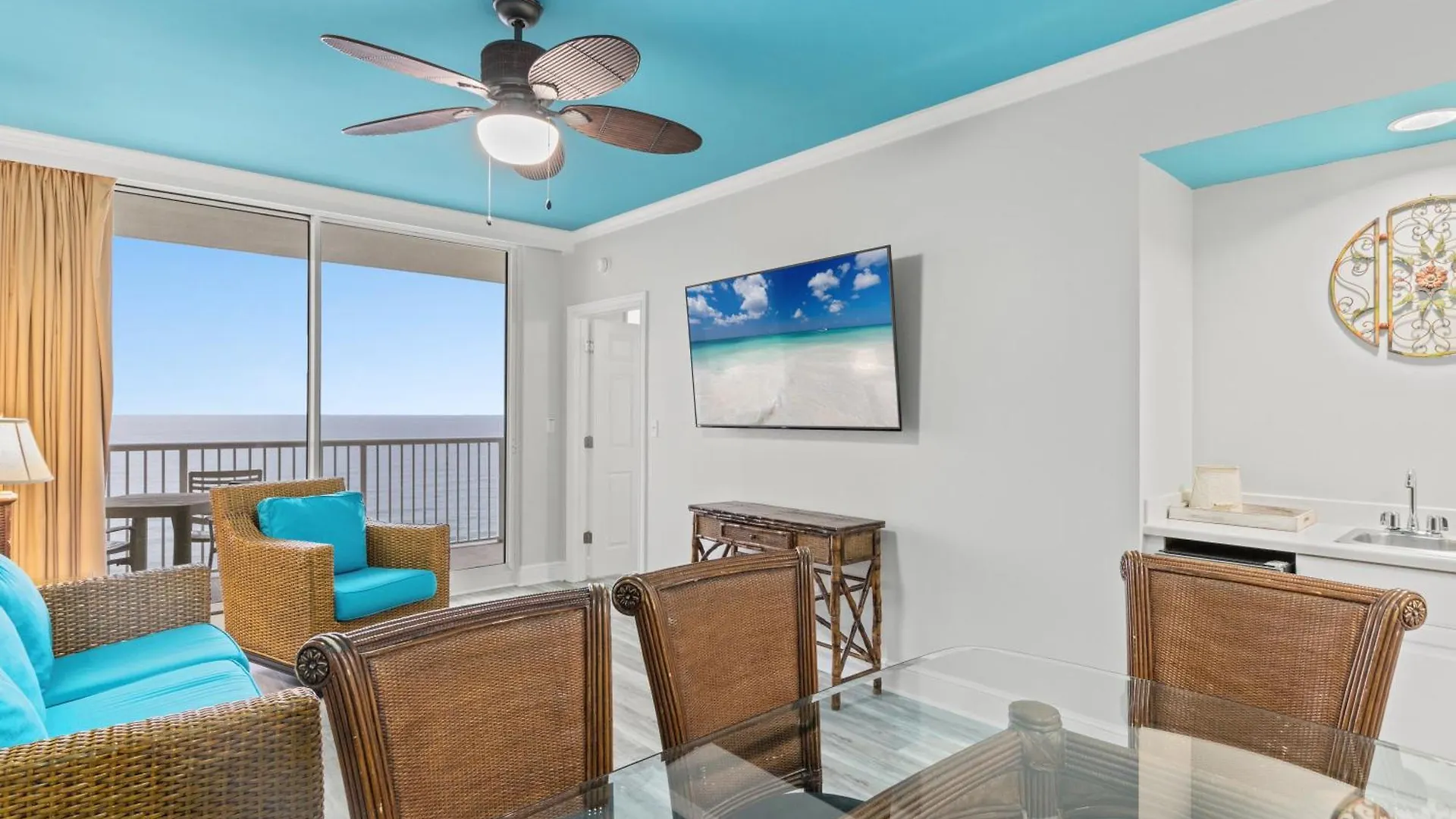 Official Majestic Beach Resort - Over 60 Units - All Ocean Front, Panama City Beach, Fl